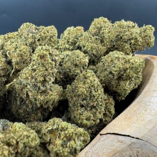 Candy Kush /Bruce Banner??